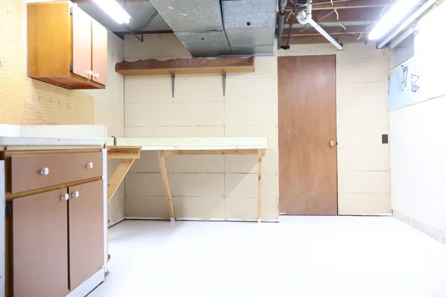 $389,900 | 2711 Hyacinth Avenue, Janesville, WI 53545