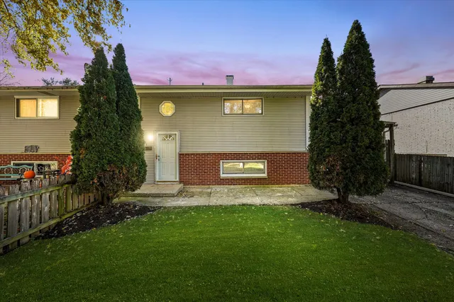 $264,900 | 1331 Highland Avenue, Lockport, IL 60441