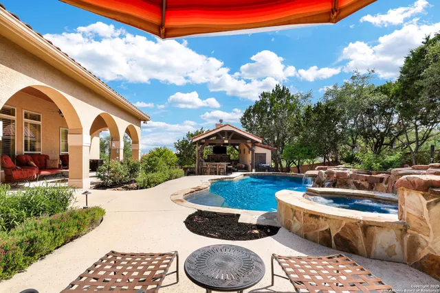$1,488,000 | 315 Santa Domingo, Helotes, TX 78023