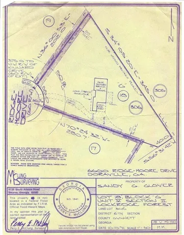 an aerial view of a house with swimming pool having outdoor seating