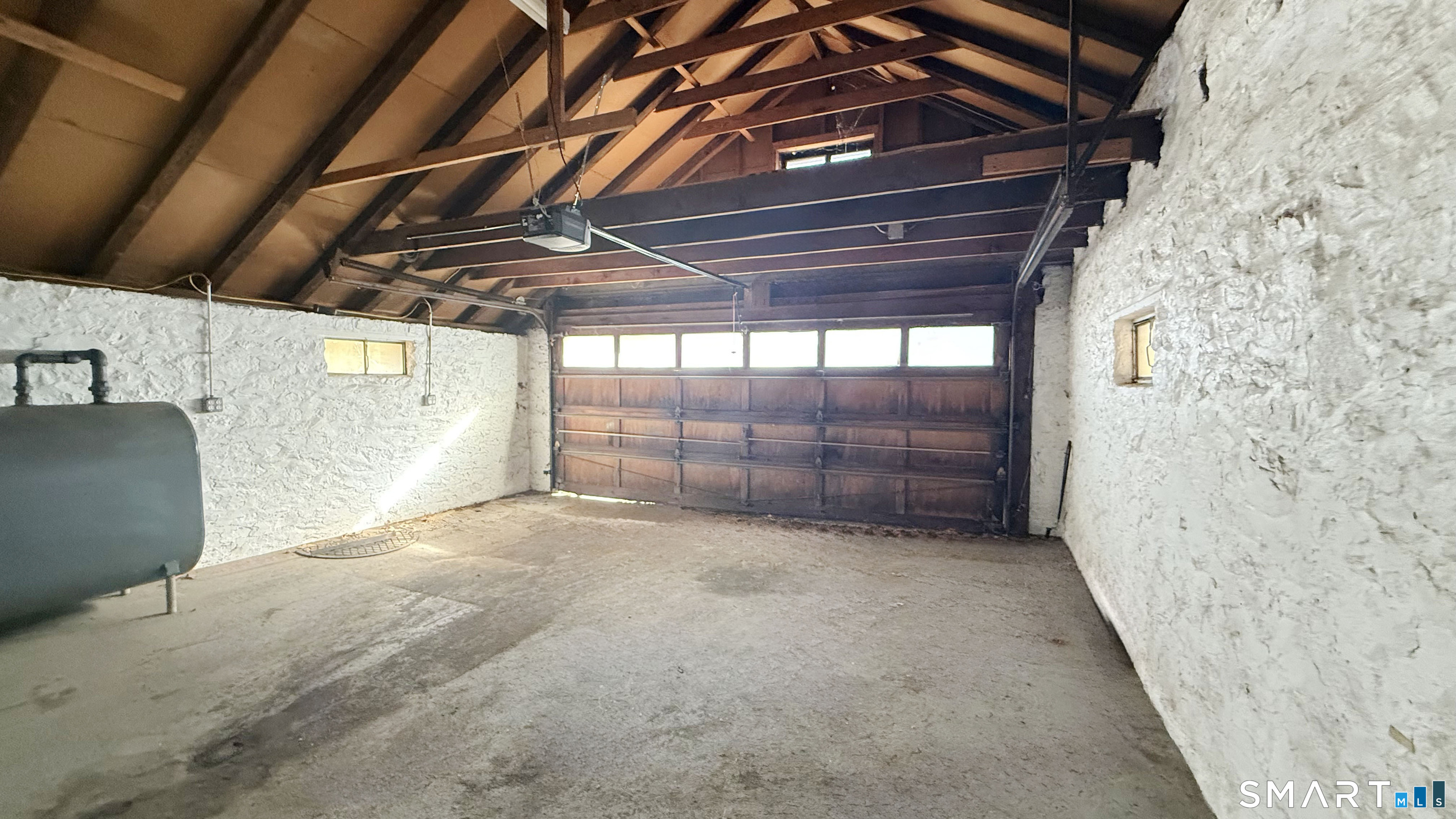 198 Good Hill Road Oxford, CT 06478 - Photo 11 of 16