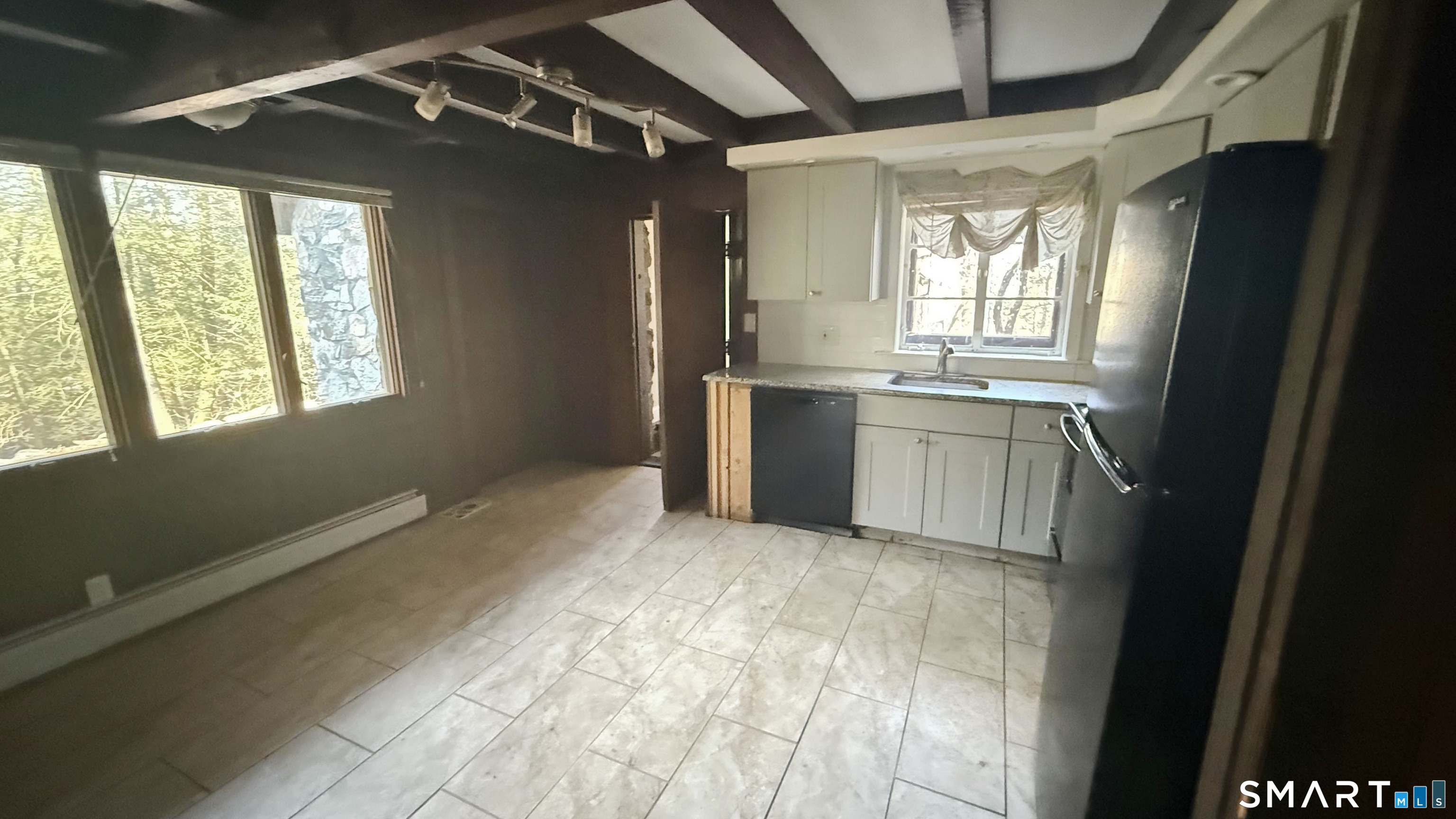 198 Good Hill Road Oxford, CT 06478 - Photo 14 of 16