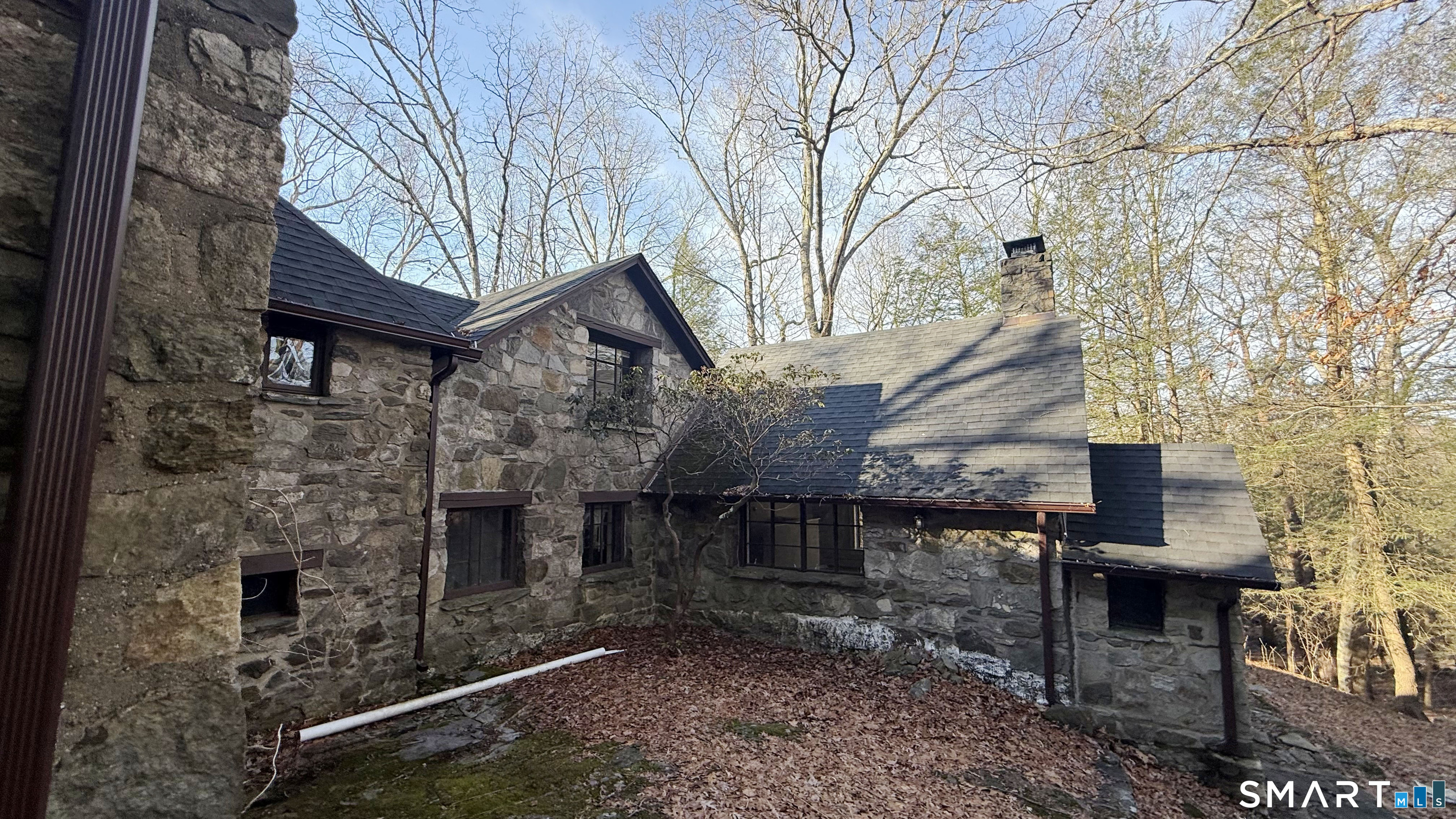 198 Good Hill Road Oxford, CT 06478 - Photo 4 of 16