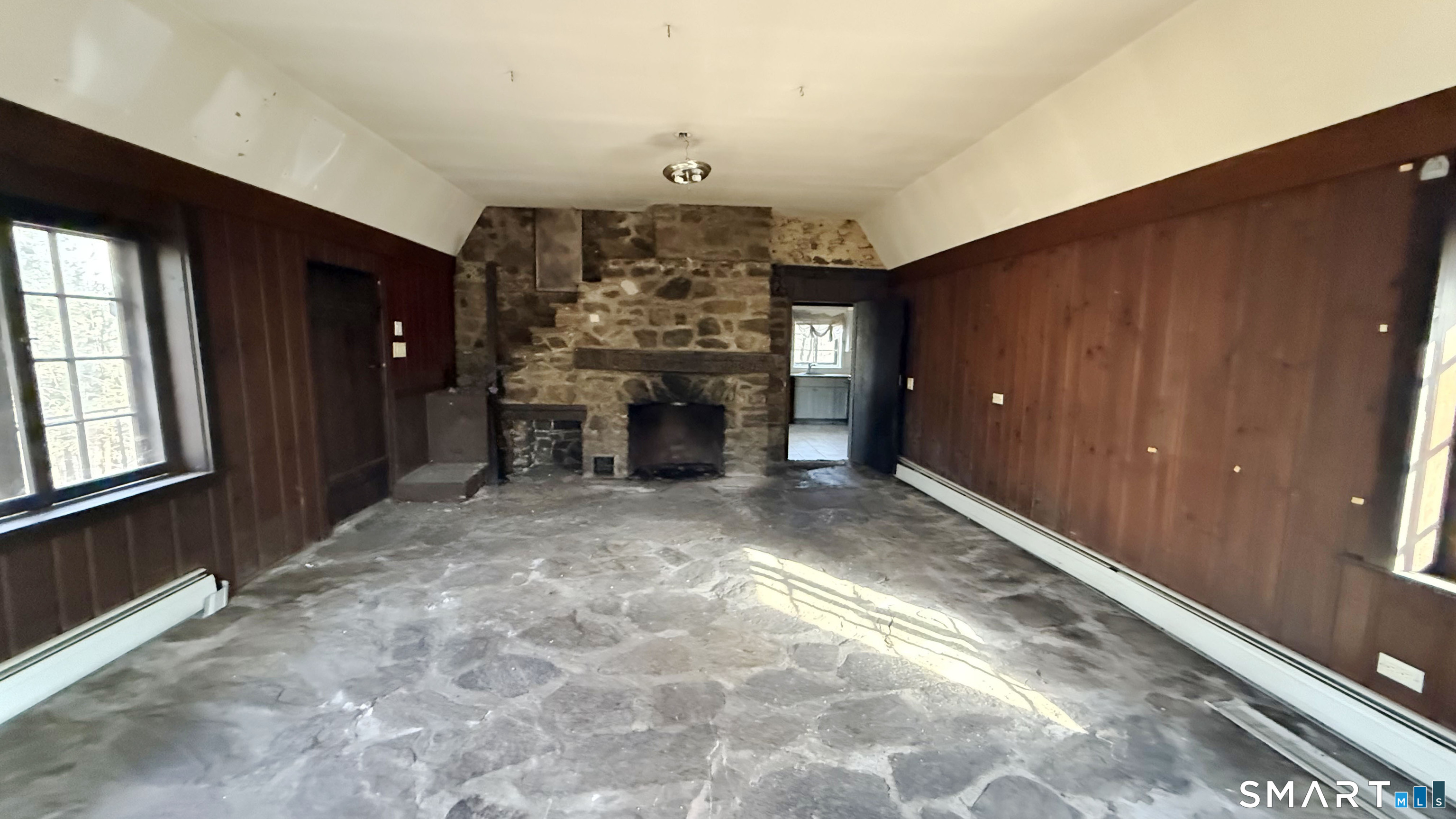 198 Good Hill Road Oxford, CT 06478 - Photo 5 of 16
