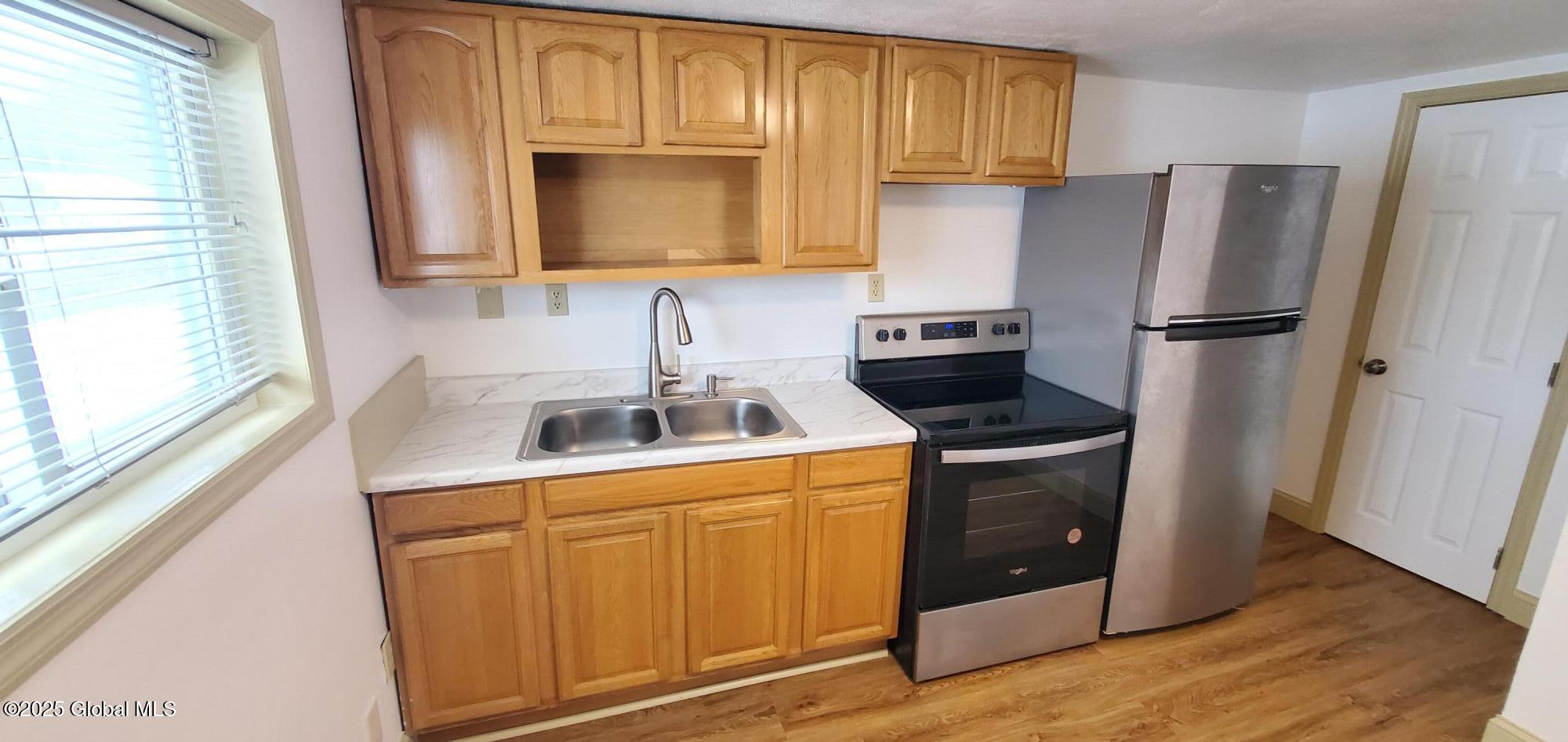 116 Clamsteam Road, Unit 3 Halfmoon, NY 12065 - Photo 6 of 15 20250218_145844