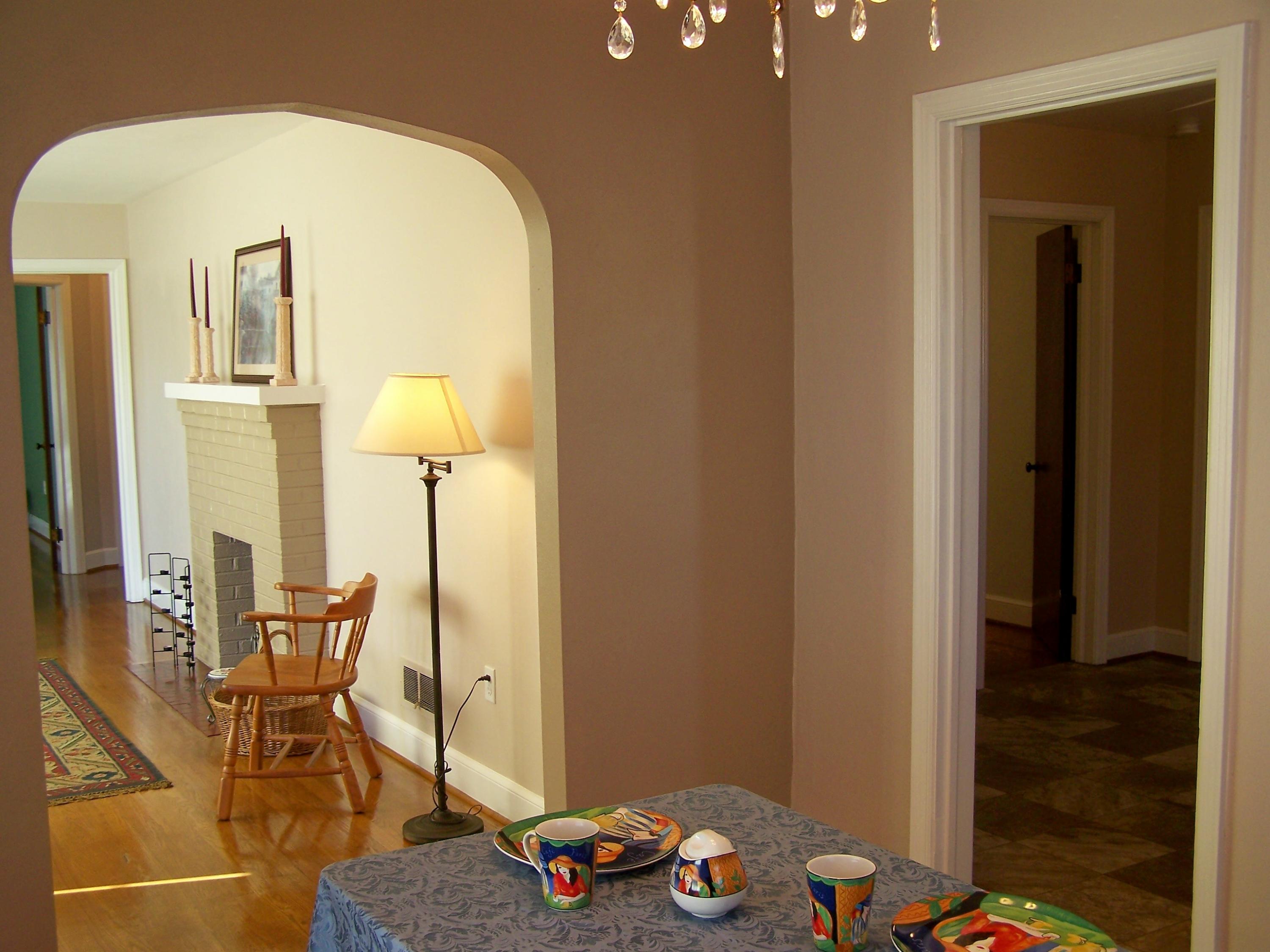 538 Dexter Road Roanoke, VA 24019 - Photo 12 of 26 View into the Kitchen