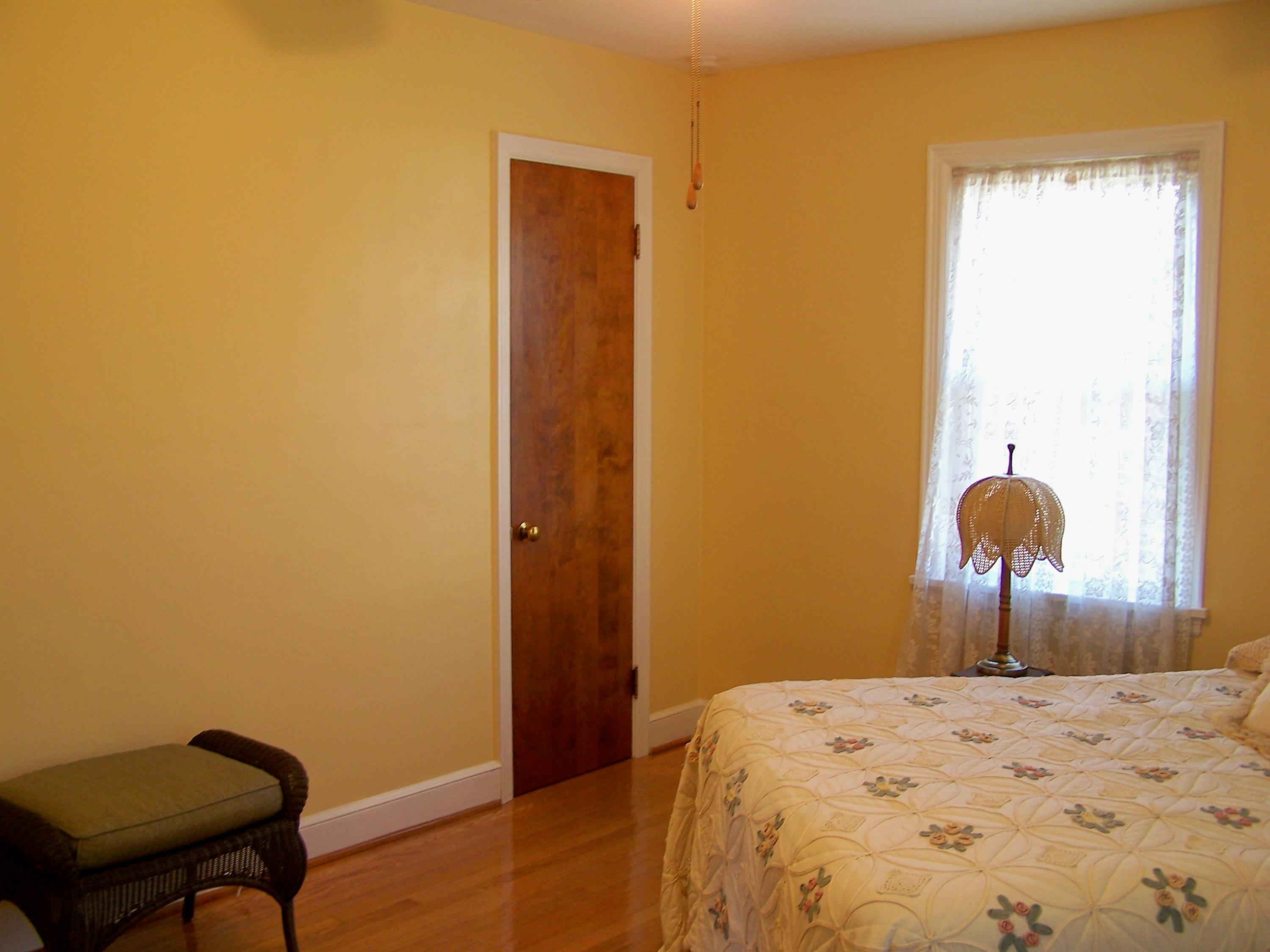 538 Dexter Road Roanoke, VA 24019 - Photo 23 of 26 This one is large too!