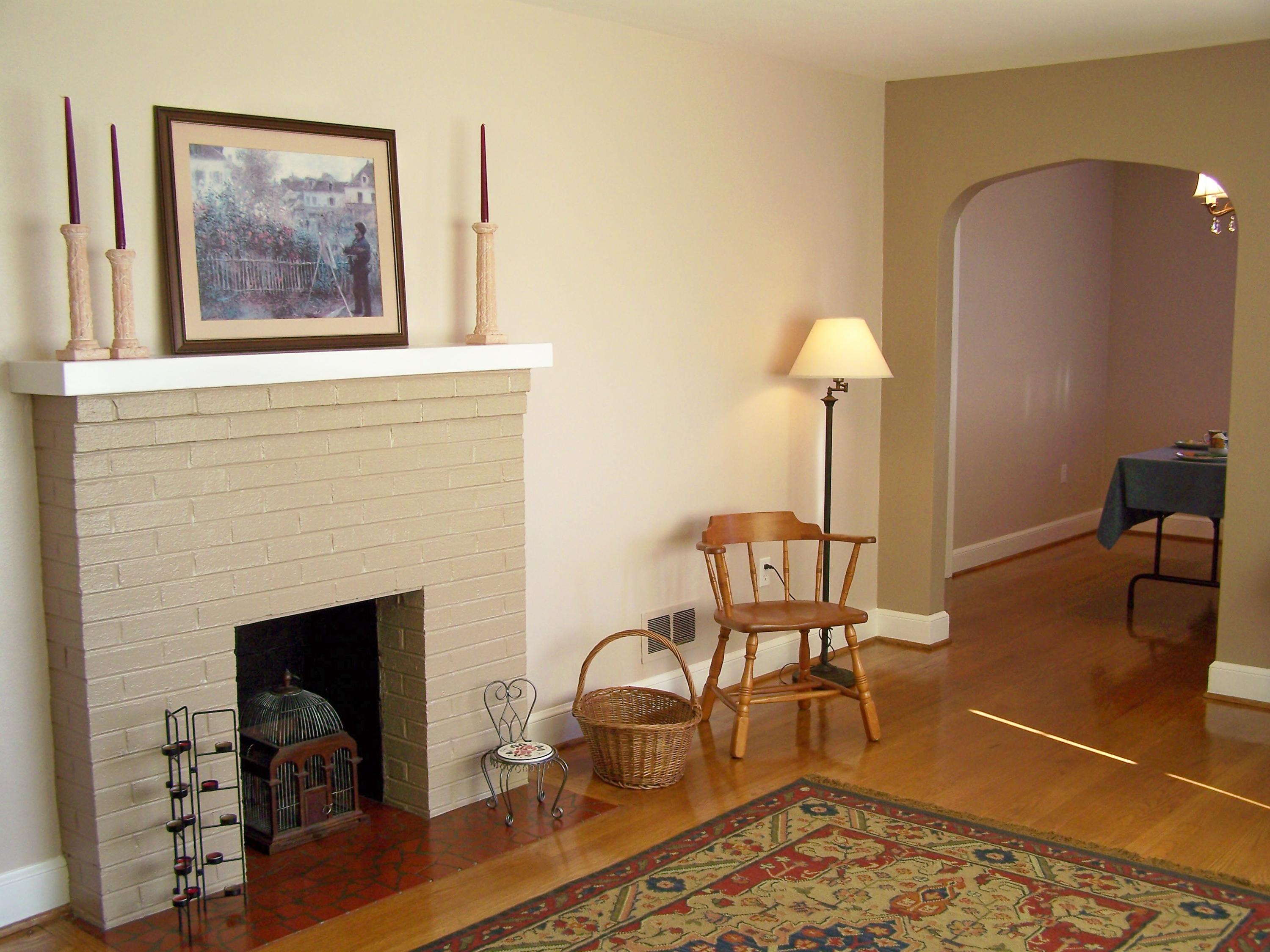 538 Dexter Road Roanoke, VA 24019 - Photo 9 of 26 Arched Portal to Dining Room