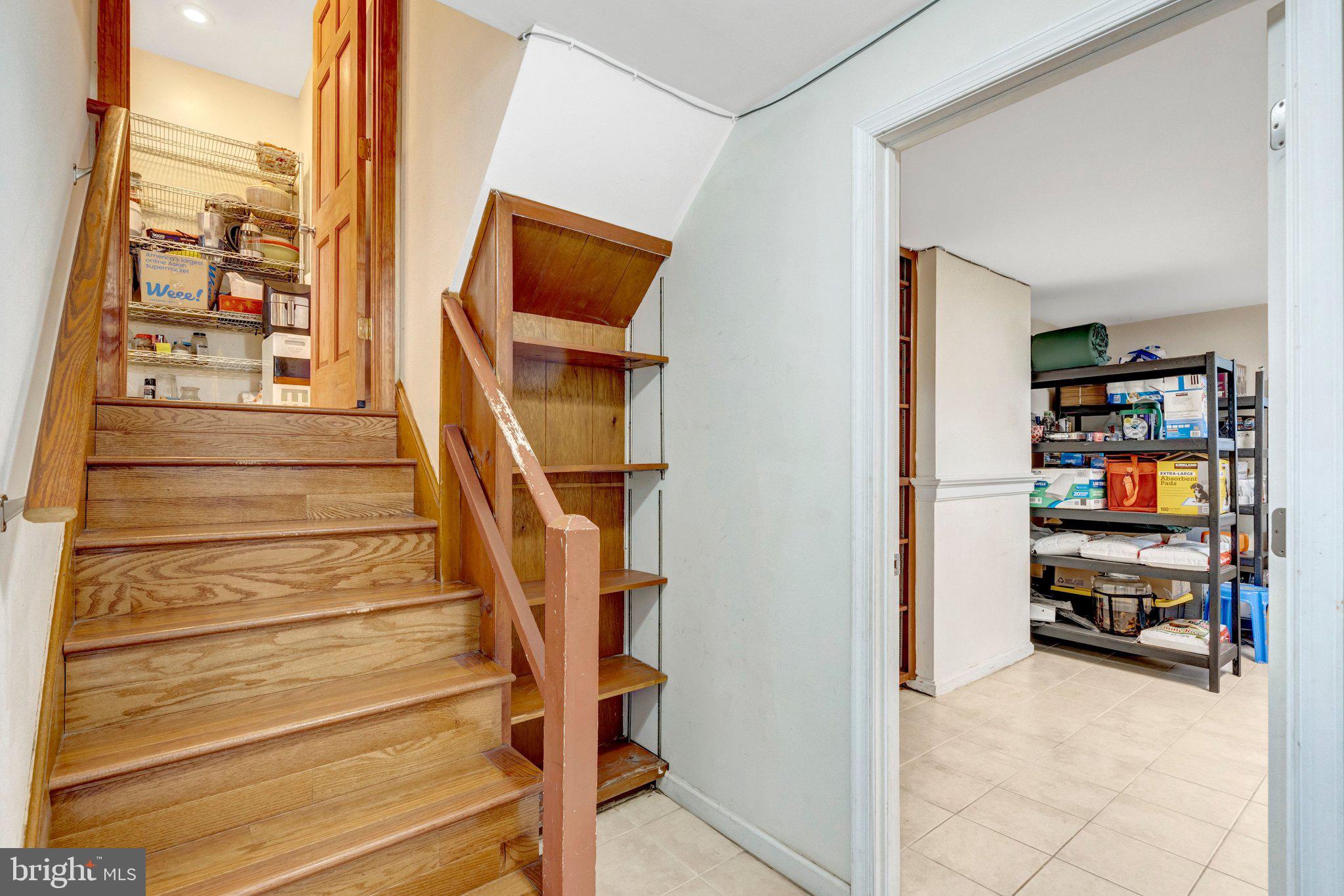 5910 Flanders Street Springfield, VA 22150 - Photo 28 of 40 Stairs to Lower Level