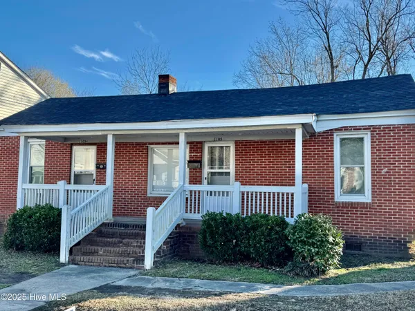 $900 | 1105 College Street, Kinston, NC 28501