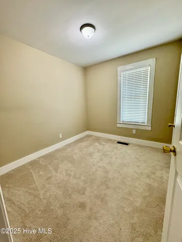 $900 | 1105 College Street, Kinston, NC 28501