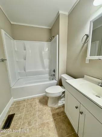 $900 | 1105 College Street, Kinston, NC 28501