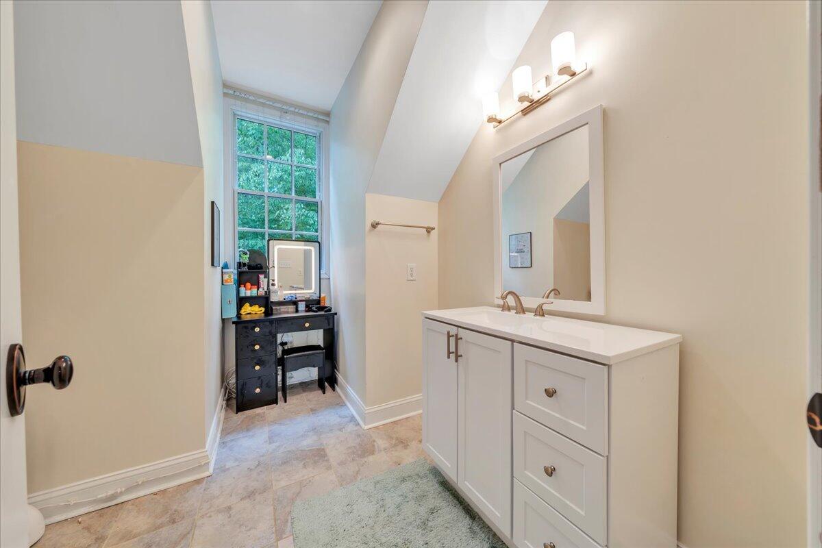 640 Flanders Road Callaway, VA 24067 - Photo 39 of 73 Bed2 Full Bath