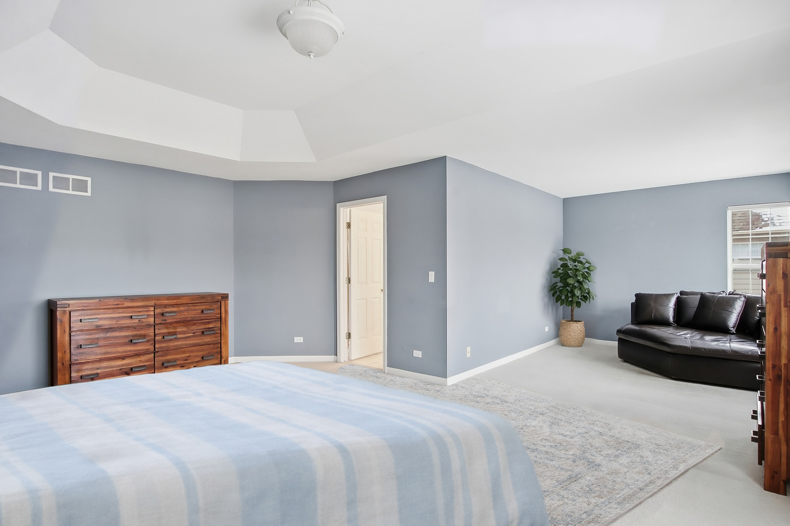 7390 Bittersweet Drive Gurnee, IL 60031 - Photo 16 of 26