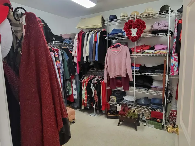 $529,900 | 7390 Bittersweet Drive, Gurnee, IL 60031