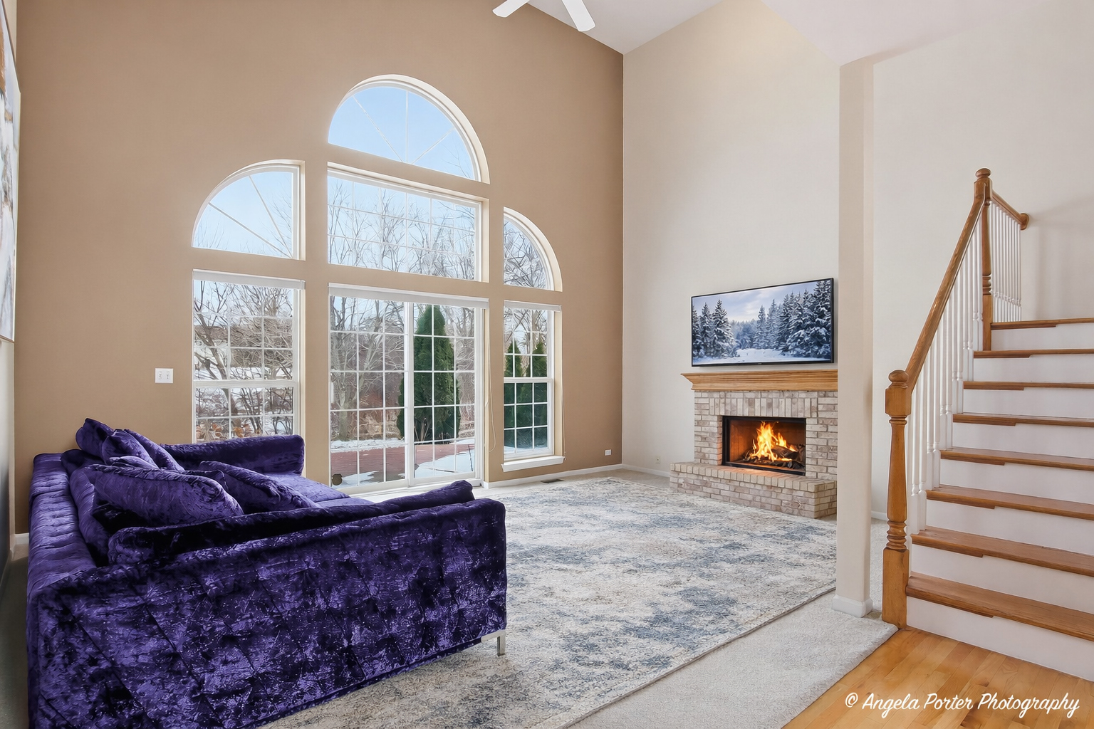 7390 Bittersweet Drive Gurnee, IL 60031 - Photo 3 of 26