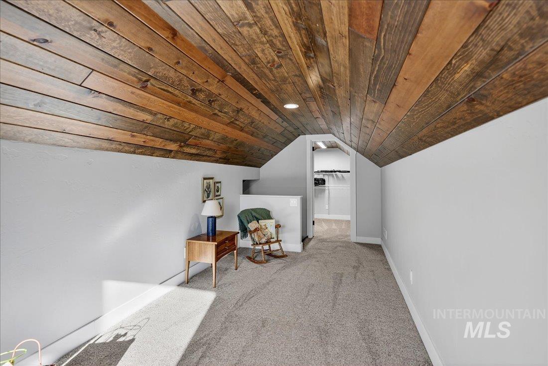 2651 Fruitvale Glendale Road Council, ID 83612 - Photo 17 of 24 Vaulted wood-paneled ceiling with recessed lighting