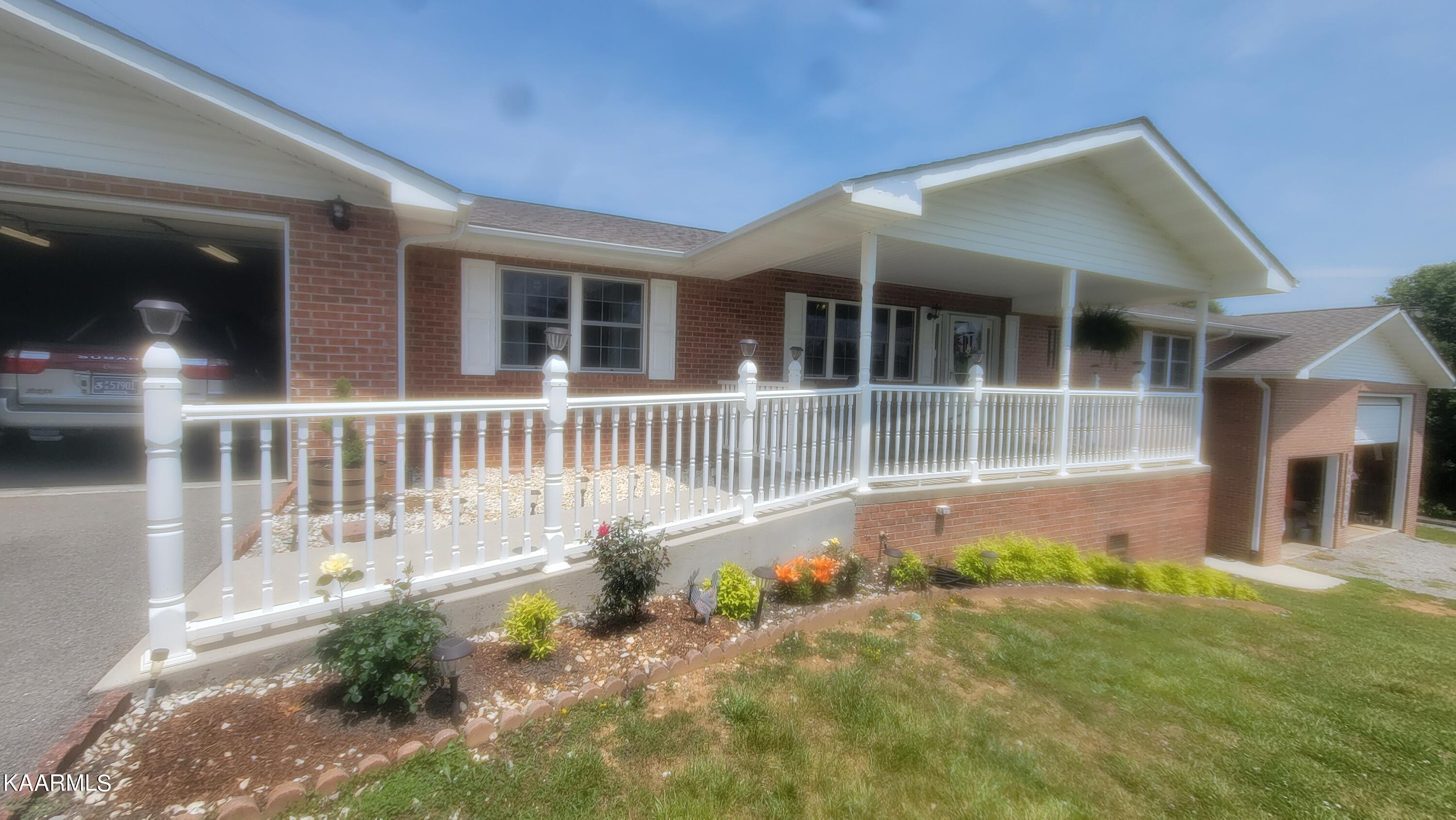 976 Coleman Road Tazewell, TN 37879 - Photo 4 of 42 20230522_125205