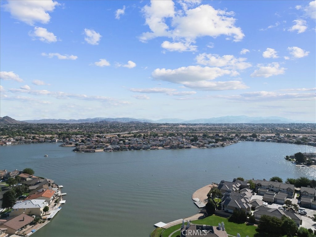 17800 Rancho Bonita Road Victorville, CA 92395 - Photo 39 of 52 a view of a lake and a city