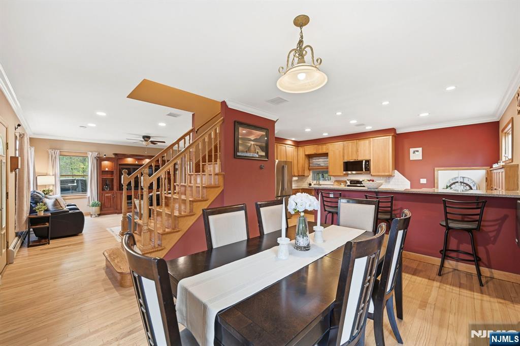 219 Snake Den Road Wanaque, NJ 07465 - Photo 11 of 50