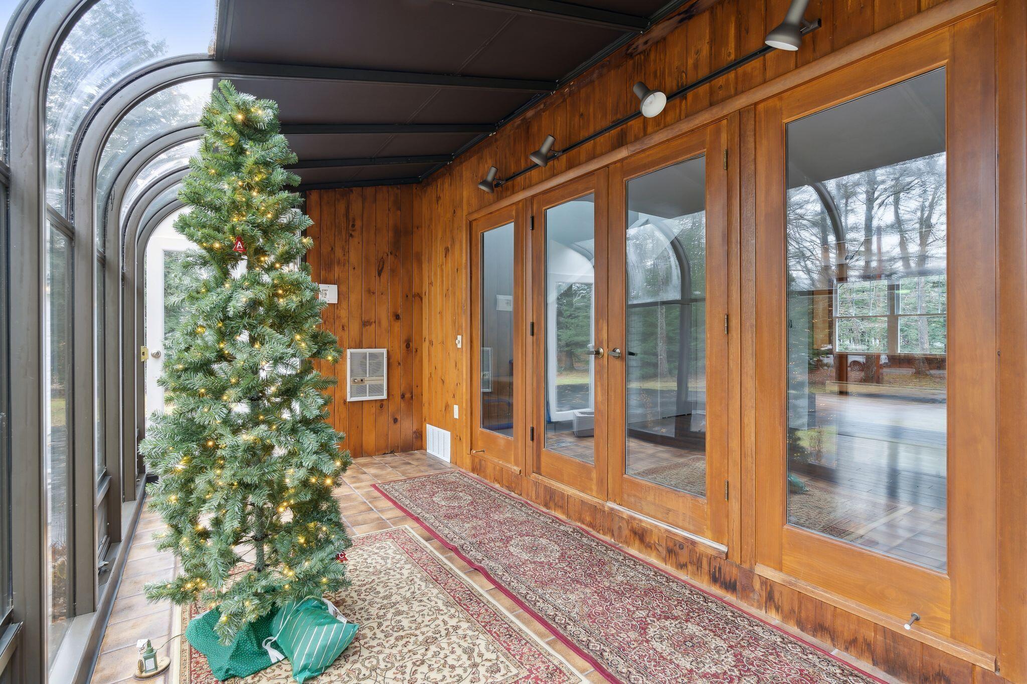 91 Weeks Road Gorham, ME 04038 - Photo 15 of 42 Sun Room