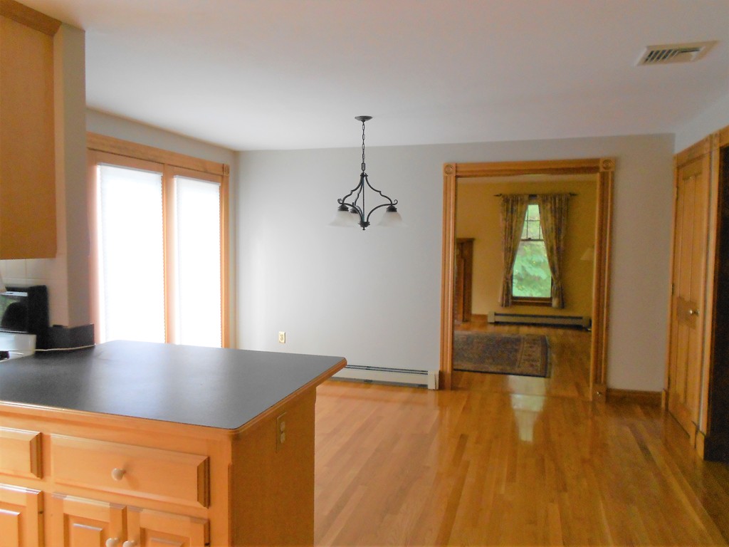167 York Road Mansfield, MA 02048 - Photo 3 of 30 Gallery Image 3