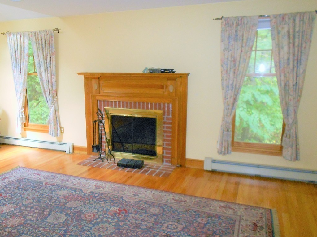 167 York Road Mansfield, MA 02048 - Photo 10 of 30 Gallery Image 10