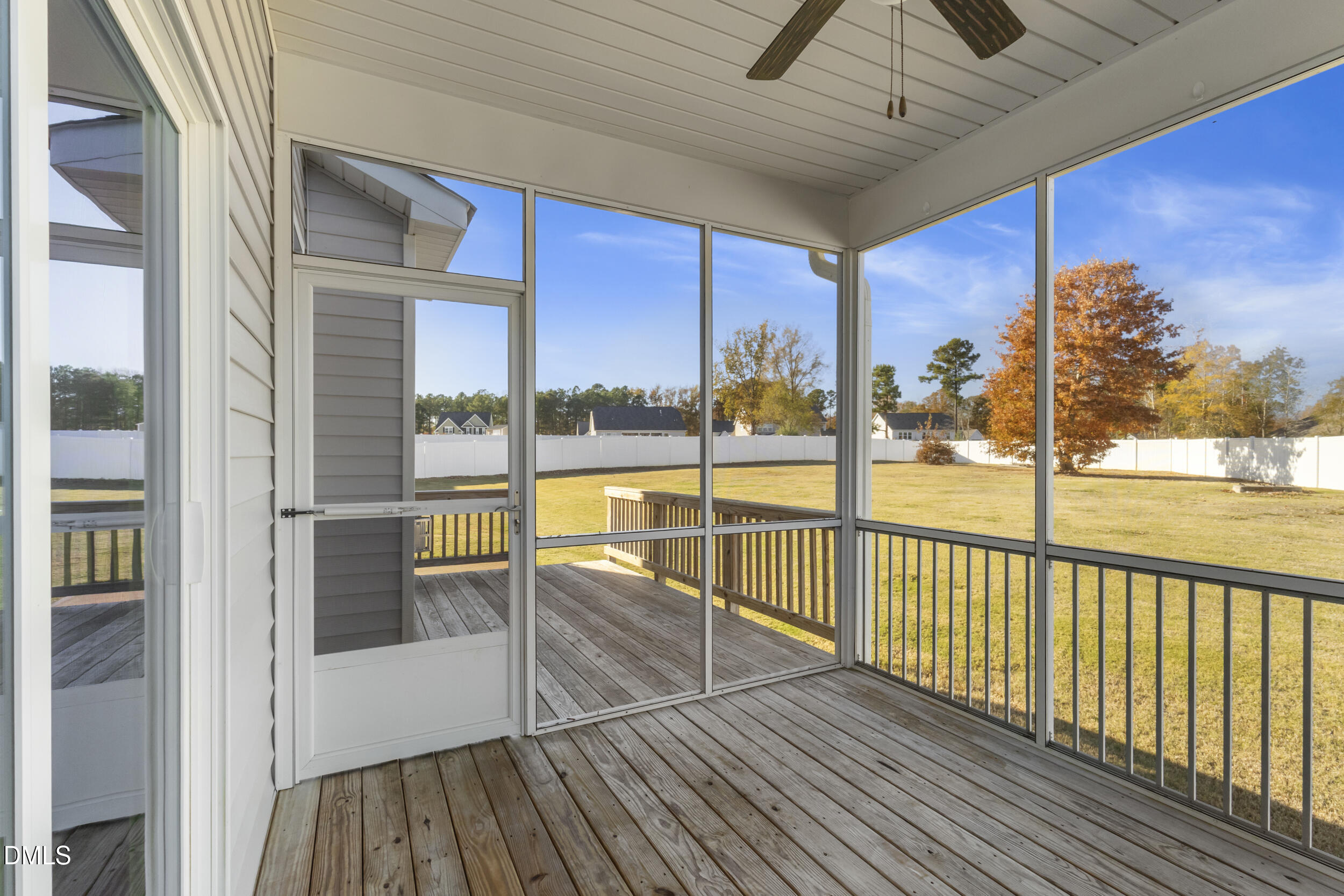 1024 JARRETT BAY Road Willow Spring, NC 27592 - Photo 33 of 43 Screened in Deck