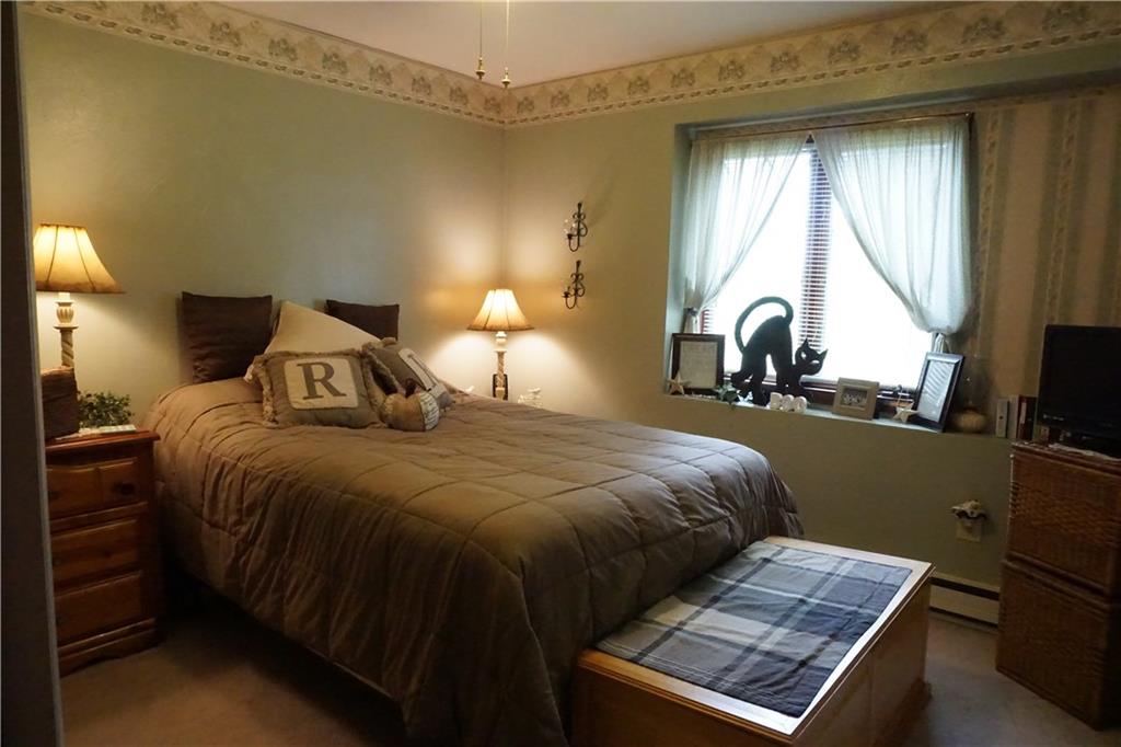 289 Hellein School Road Acme, PA 15610 - Photo 14 of 25 2nd Bedroom
