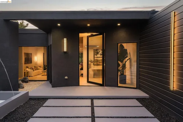 $6,250,000 | 5645 Bacon Road, Oakland, CA 94619