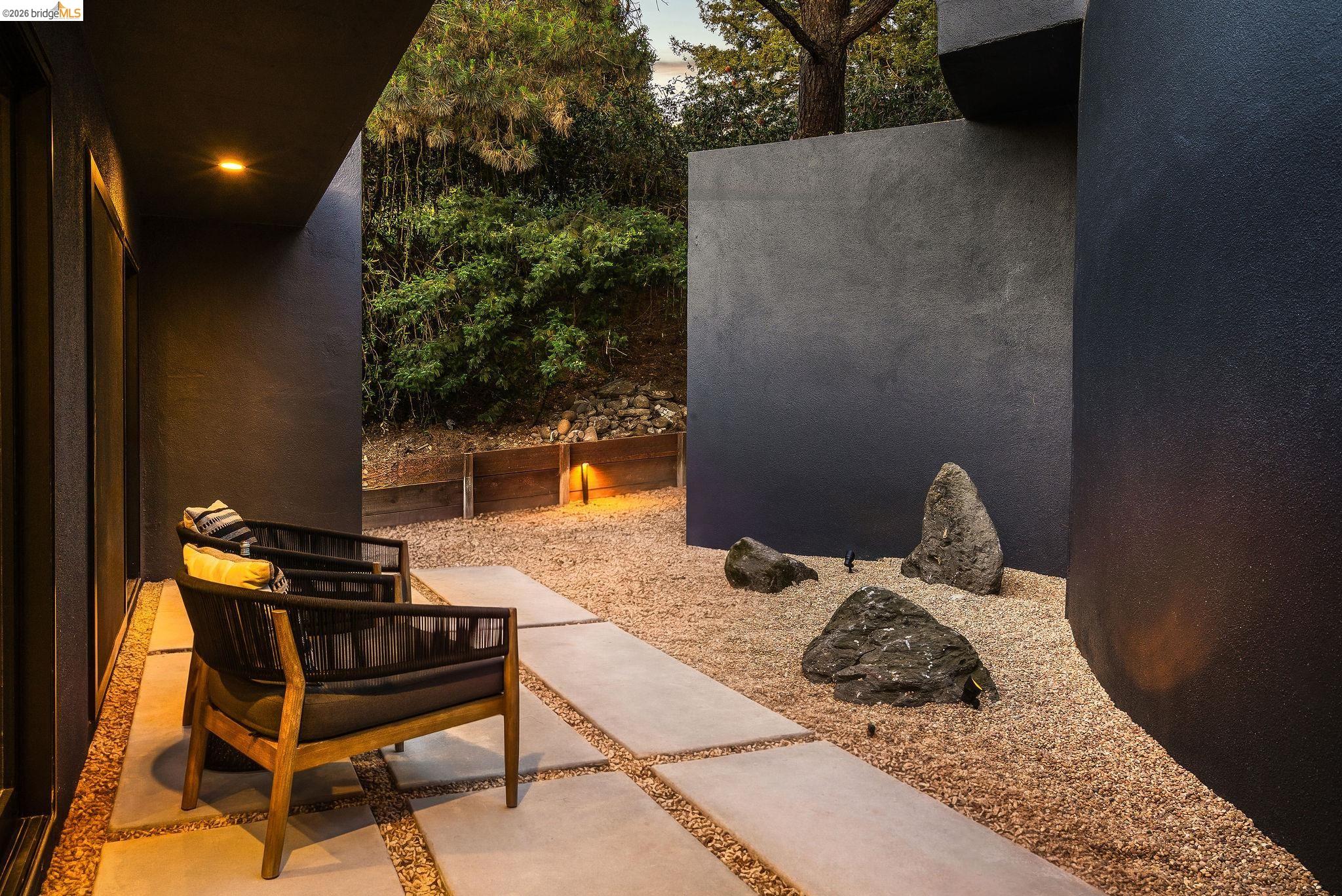 5645 Bacon Road Oakland, CA 94619 - Photo 59 of 60 View of patio