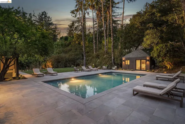 $6,250,000 | 5645 Bacon Road, Oakland, CA 94619