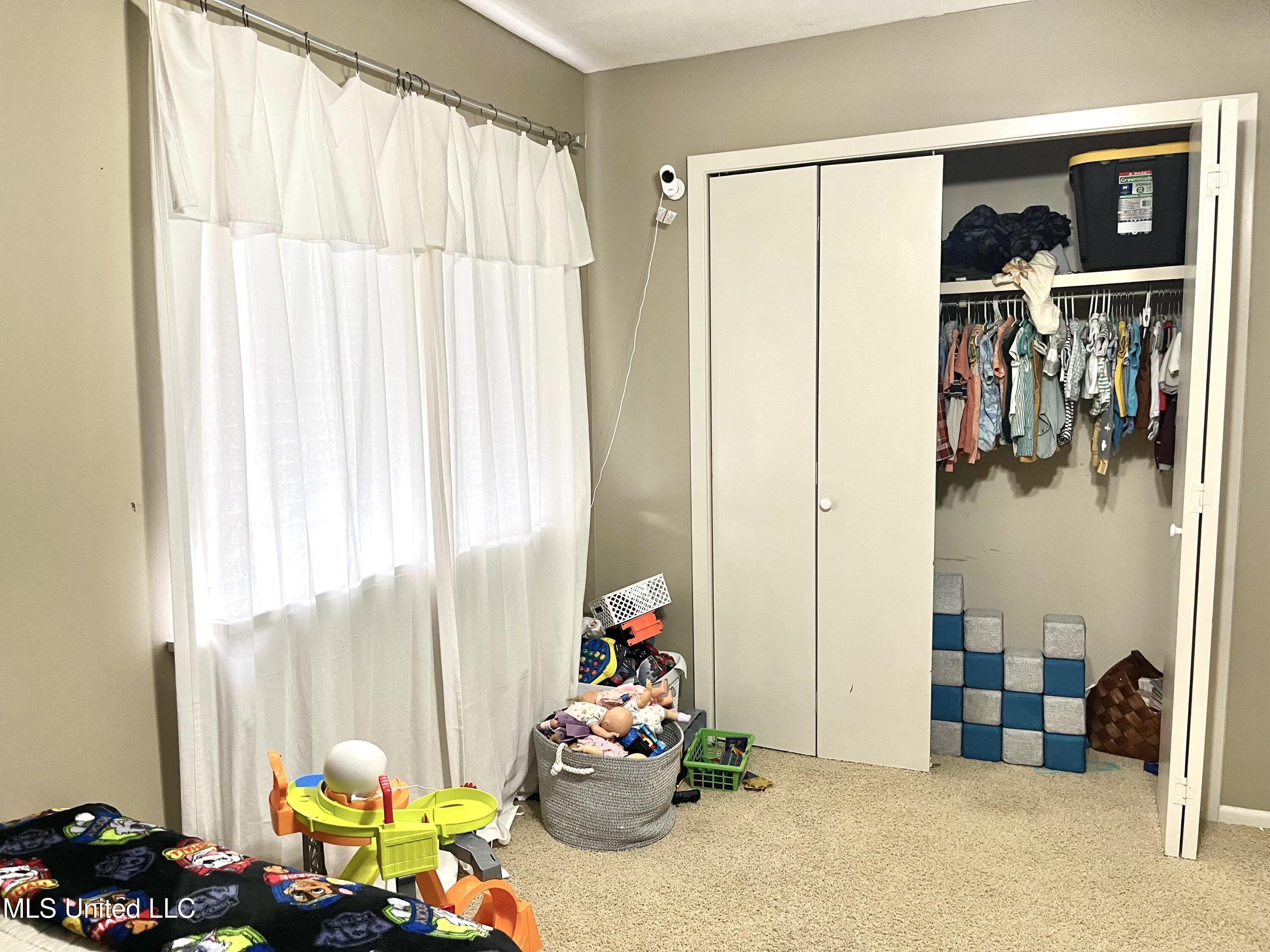 406 Lakebend Place Brandon, MS 39042 - Photo 11 of 19 IMG_2929