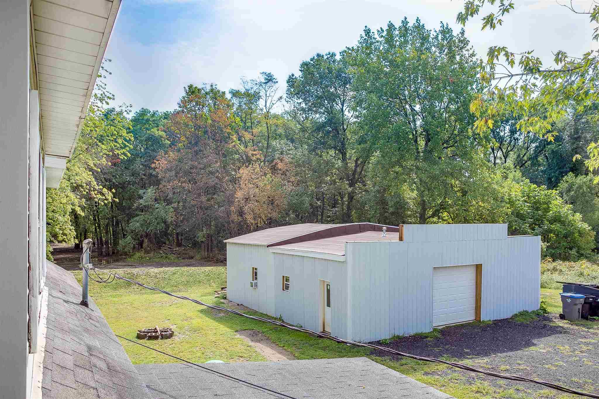 55356 Fir Road Mishawaka, IN 46545 - Photo 20 of 36 Gallery Image 20