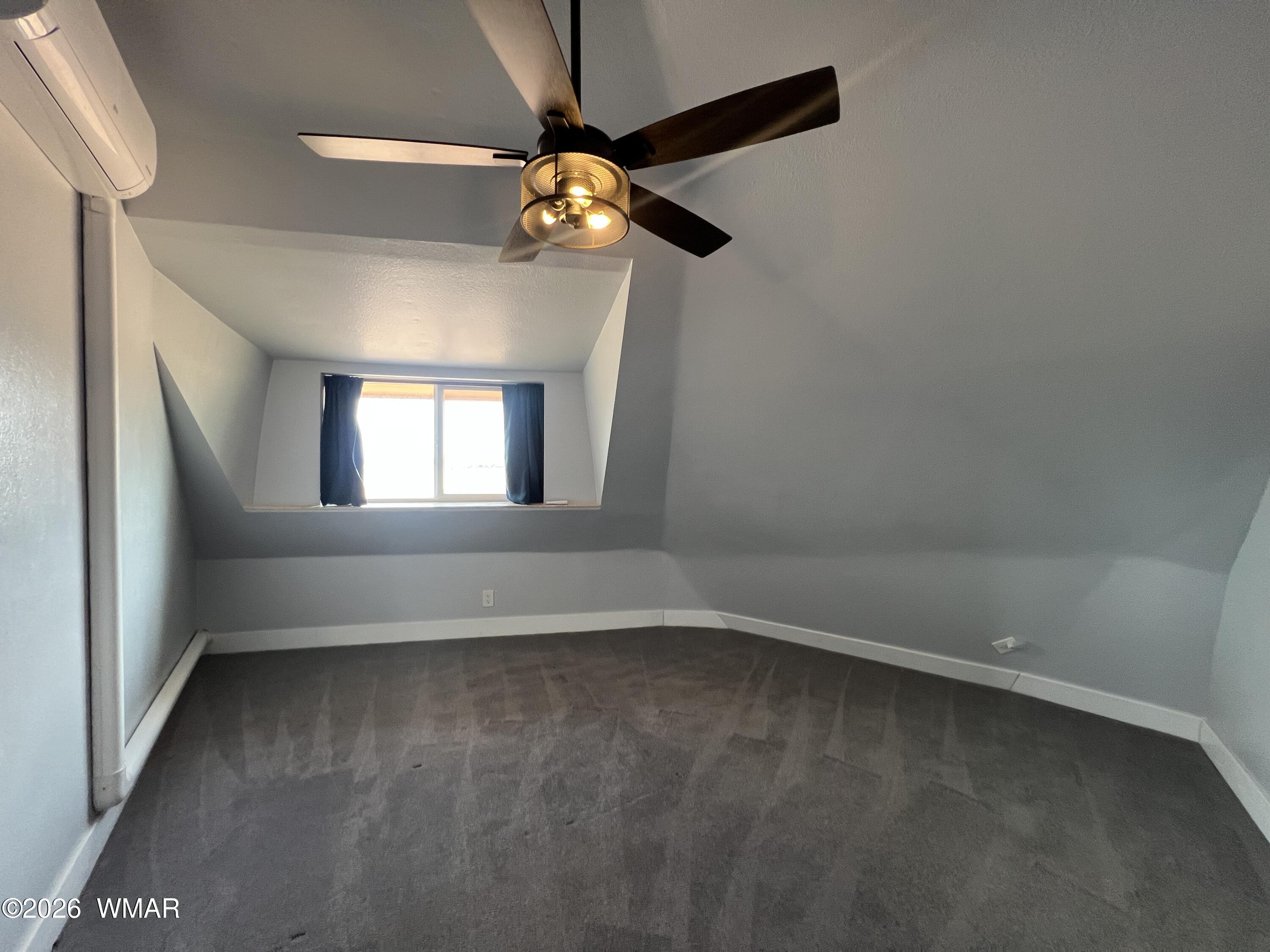 689 Old Woodruff Road Snowflake, AZ 85937 - Photo 29 of 40 Upstairs Bedroom 1