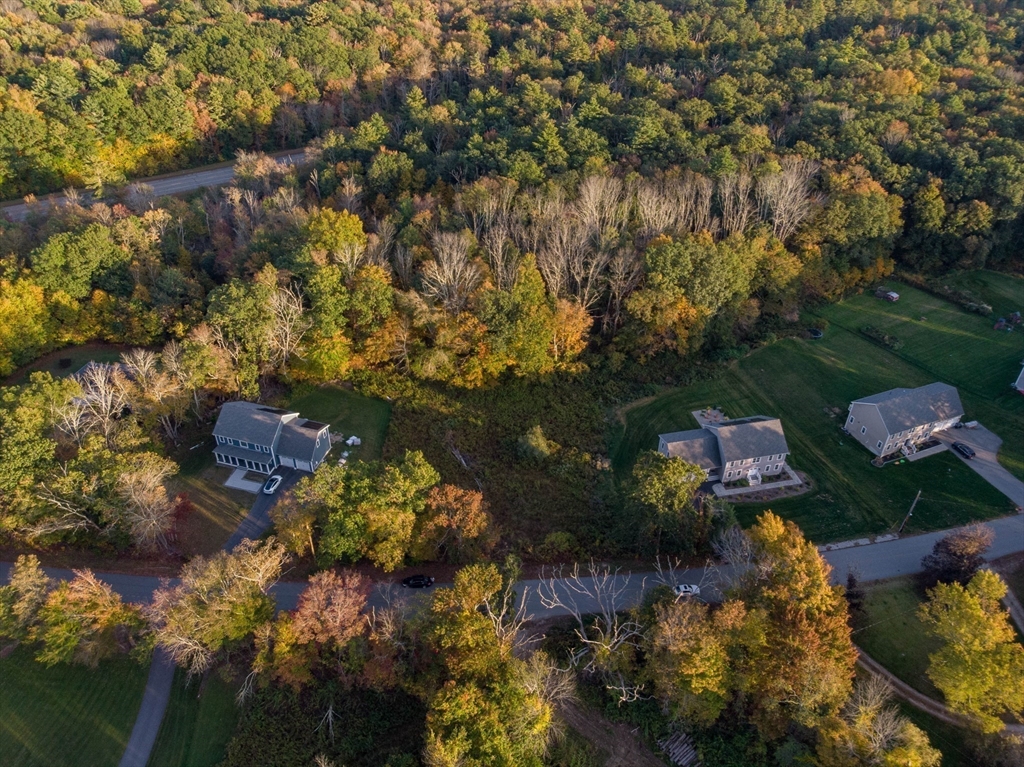 235 Podunk Road Sturbridge, MA 01566 - Photo 8 of 11