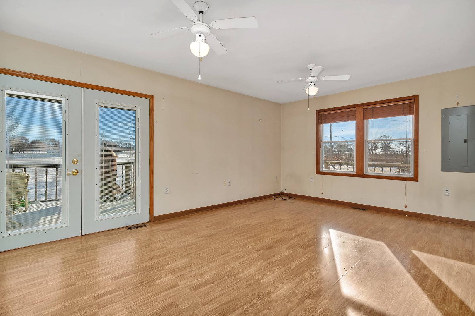 35047 Cemetery Road Braidwood, IL 60408 - Photo 8 of 26 Gallery Image 8