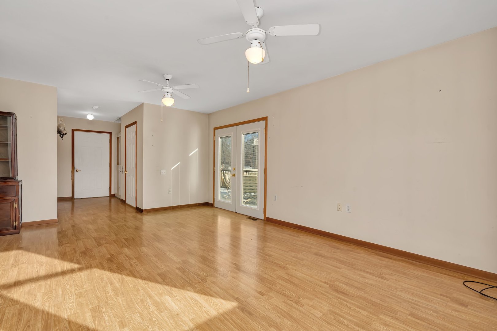 35047 Cemetery Road Braidwood, IL 60408 - Photo 9 of 26 Gallery Image 9