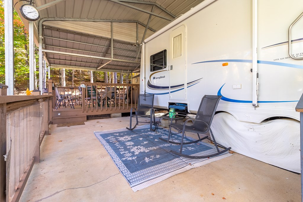 66-186 Peaceful Loop Chatsworth, GA 30705 - Photo 12 of 31 a room with musical instruments