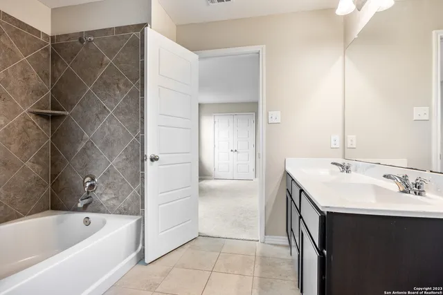 $1,595 | 13314 Stetson Trail, San Antonio, TX 78223