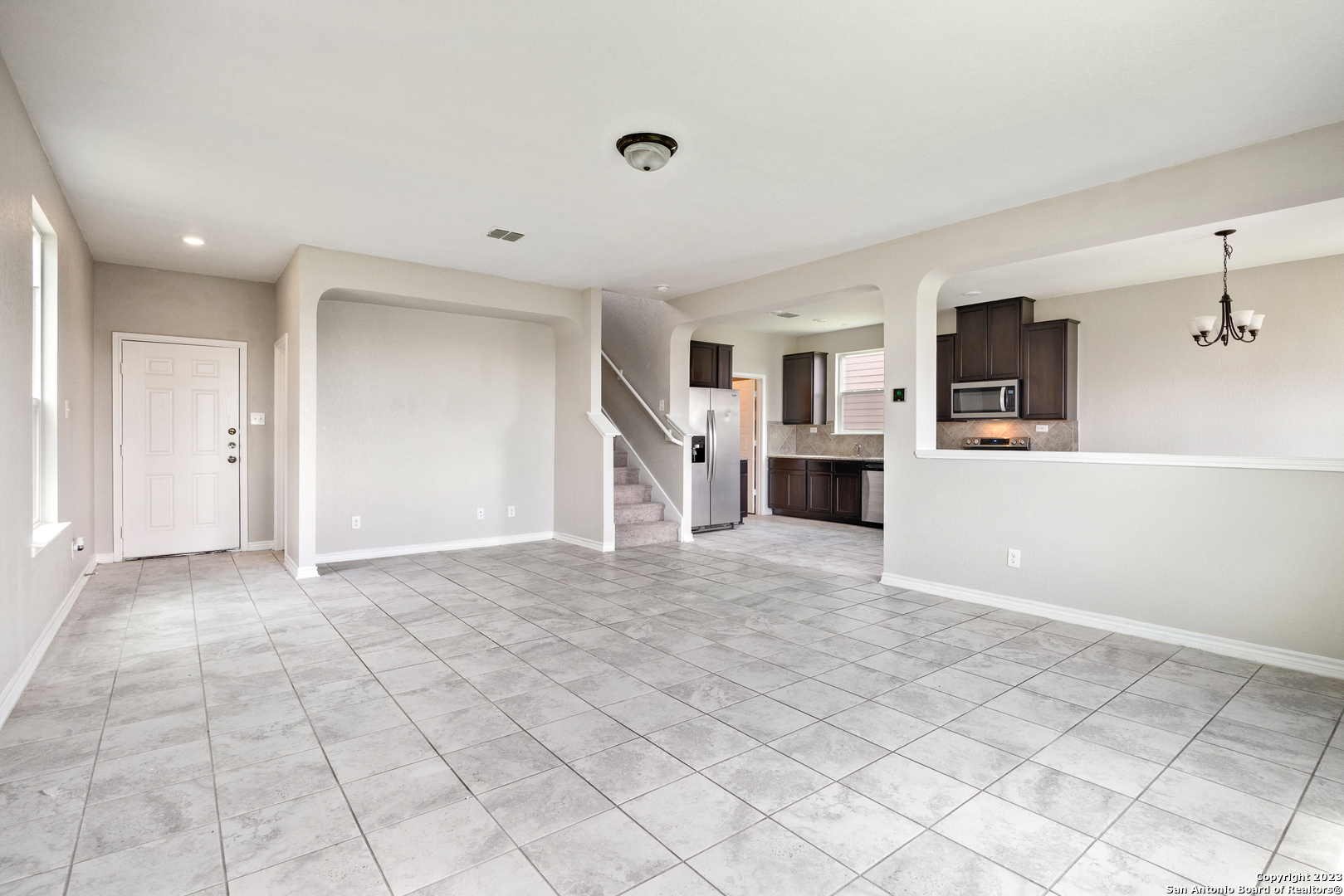 13314 Stetson Trail San Antonio, TX 78223 - Photo 3 of 16