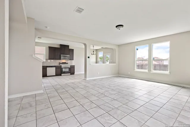 $1,595 | 13314 Stetson Trail, San Antonio, TX 78223