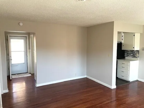 $1,400 | 2409 Utica Avenue, Lubbock, TX 79407