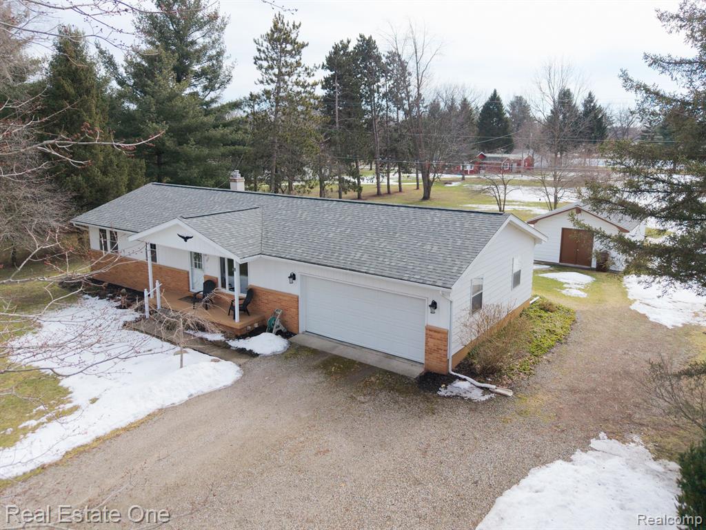 2867 Norton Road Howell, MI 48843 - Photo 14 of 35