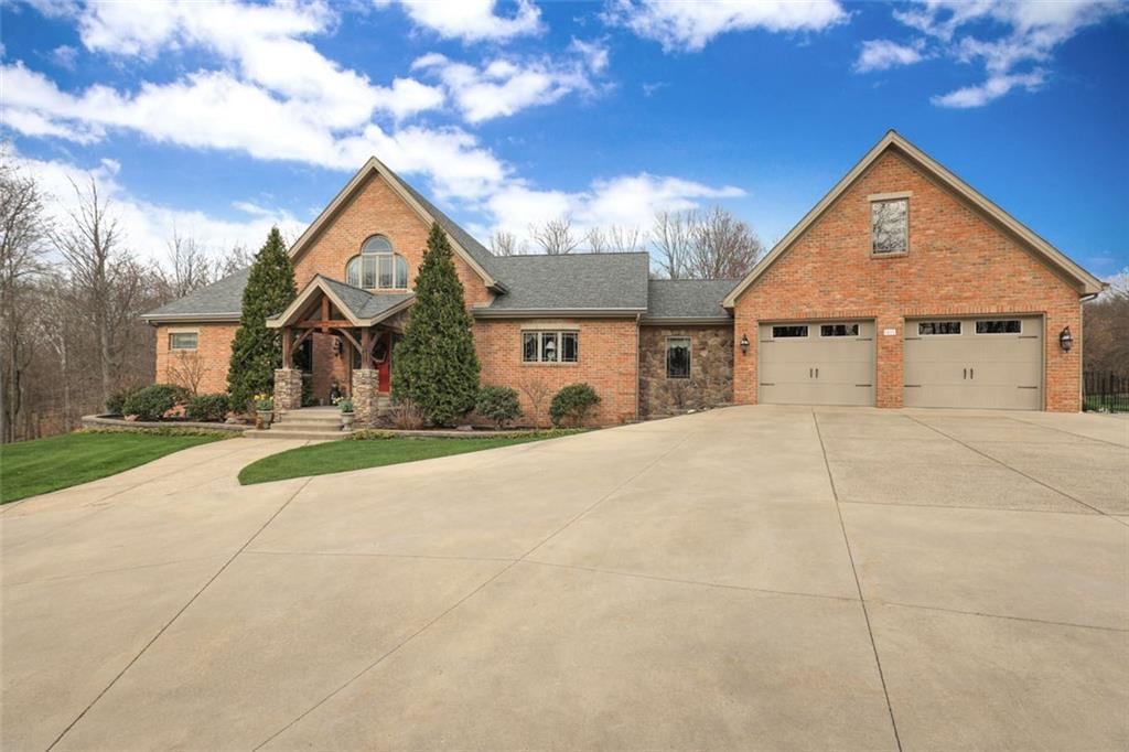 261 Reed Road New Castle, PA 16102 - Photo 1 of 19