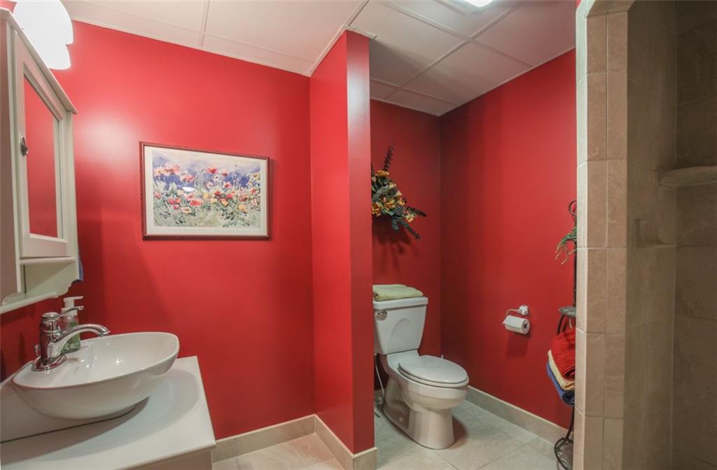 261 Reed Road New Castle, PA 16102 - Photo 16 of 19