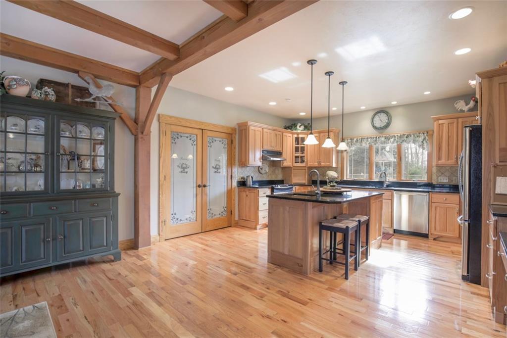 261 Reed Road New Castle, PA 16102 - Photo 4 of 19