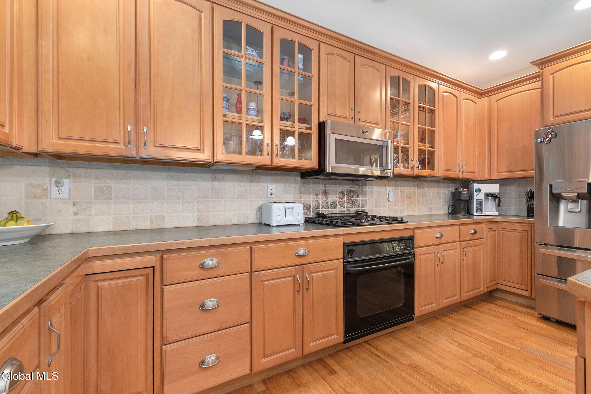 2 Huntington Court Saratoga Springs, NY 12866 - Photo 25 of 70 25-2HuntingtonCt_025