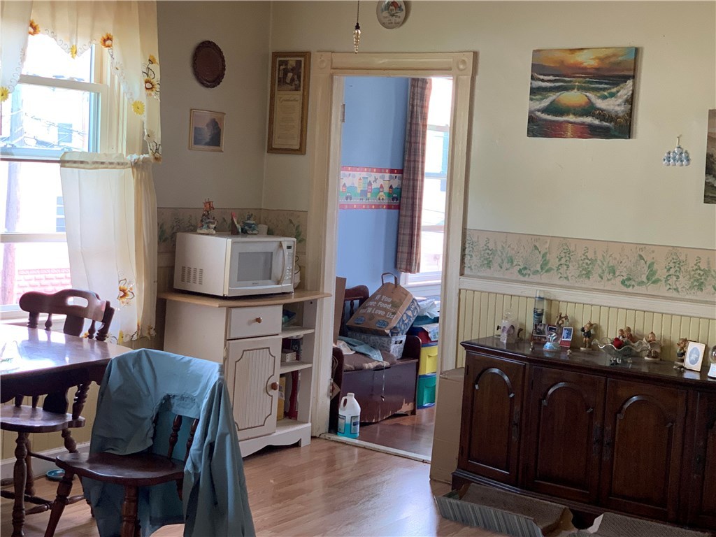 15 Roma Street Bristol, RI 02809 - Photo 11 of 22