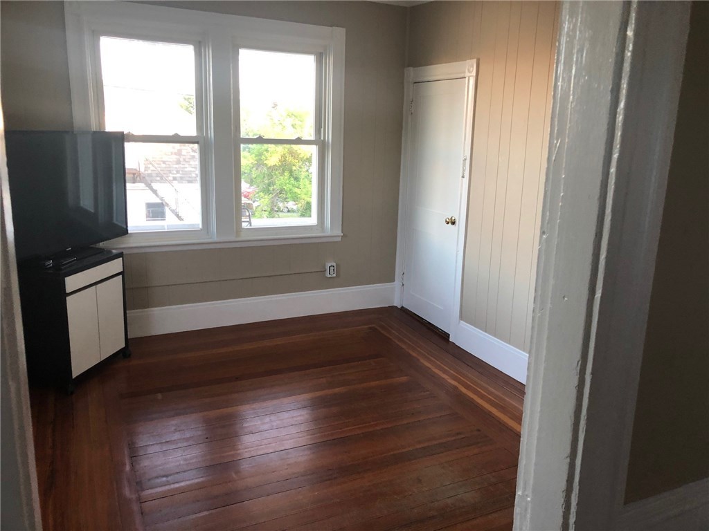 15 Roma Street Bristol, RI 02809 - Photo 16 of 22